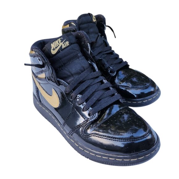 Nike Air Jordan 1 Retro High Black Metallic Gold GS 575441-032 Sneakers Shoes 4Y - Picture 1 of 10